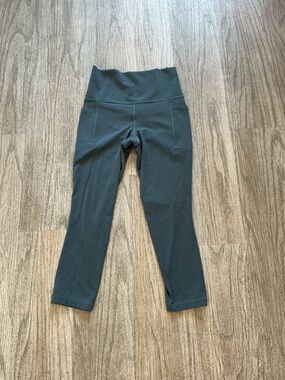 Athleta Women’s High-Waist Capri Leggings - Slate Grey/Blue